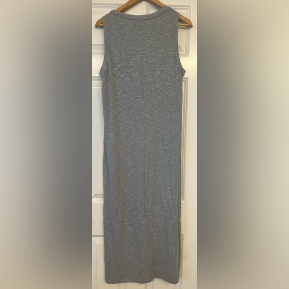 Paige Gray V Neck Sleeveless Tank Dress with side Slits Size Large - Picture 2 of 10